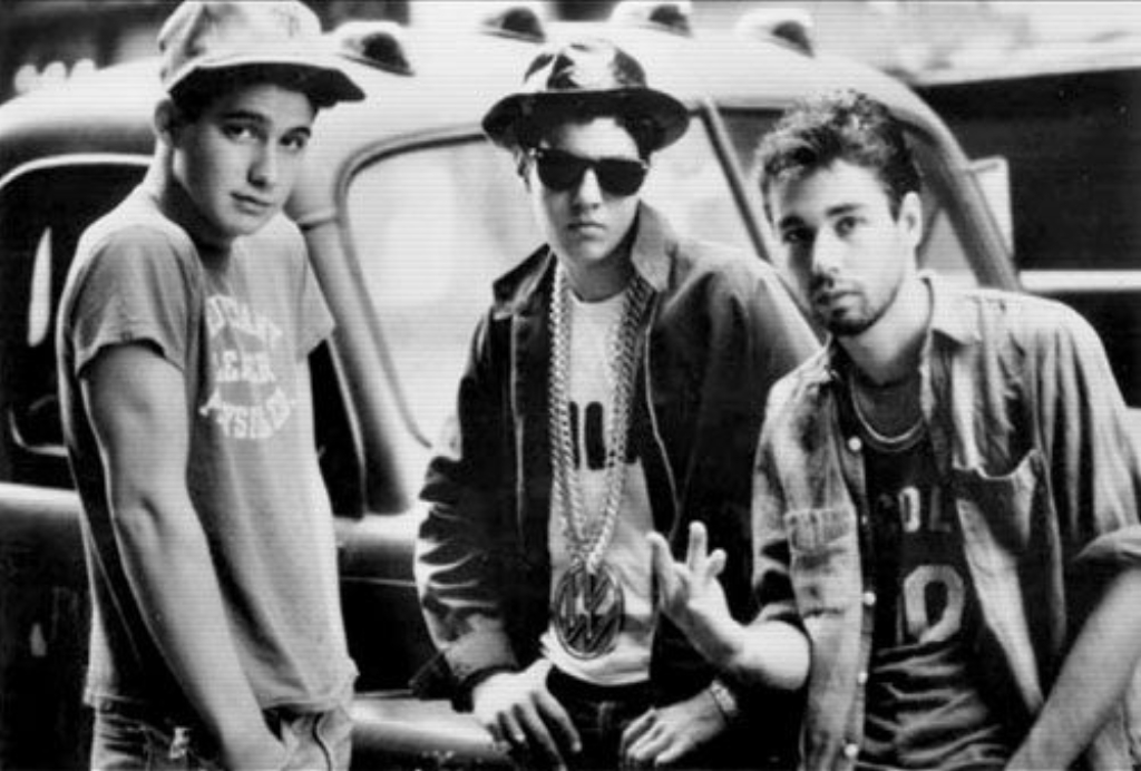 7767fc7a2b7229bd923222f7b3fee8dd--beastie-boys-hiphop.jpg